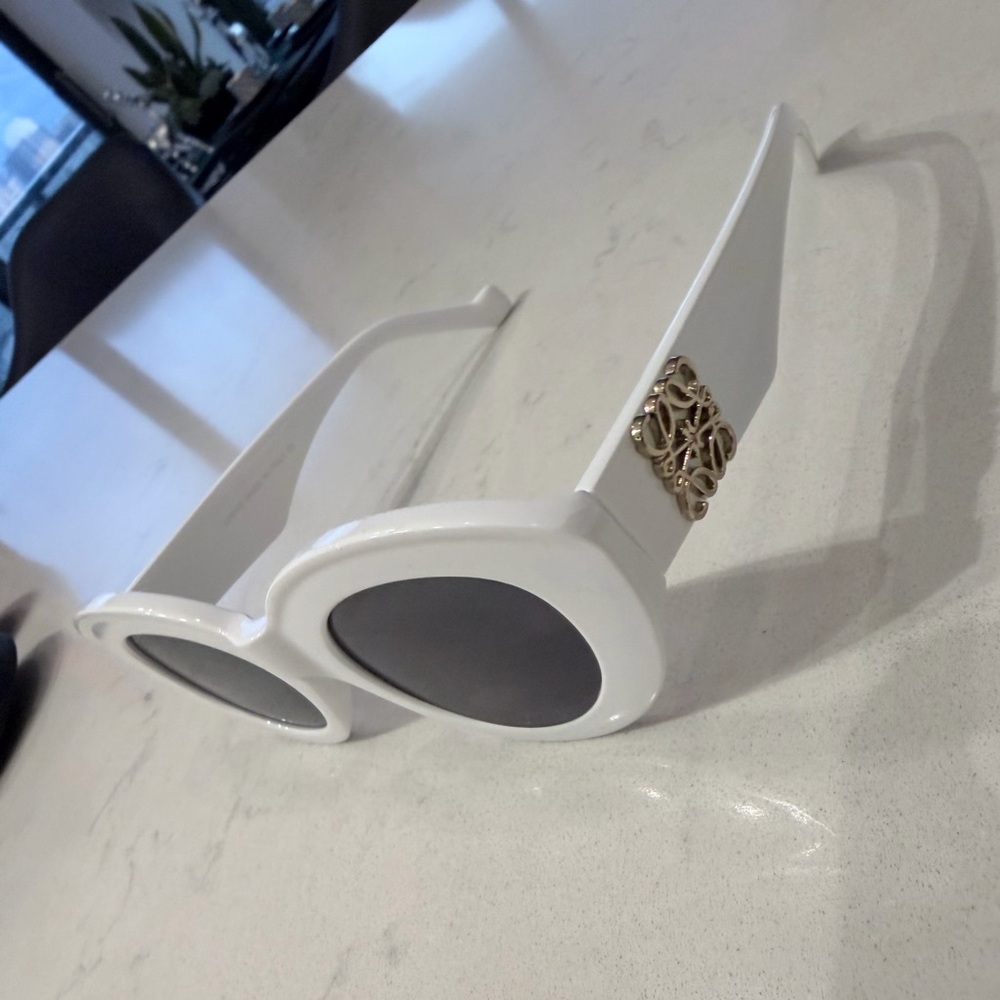 Loewe White VR Glasses with Gold Accent